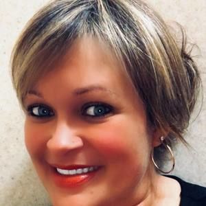 Meet your Posher, Tonya